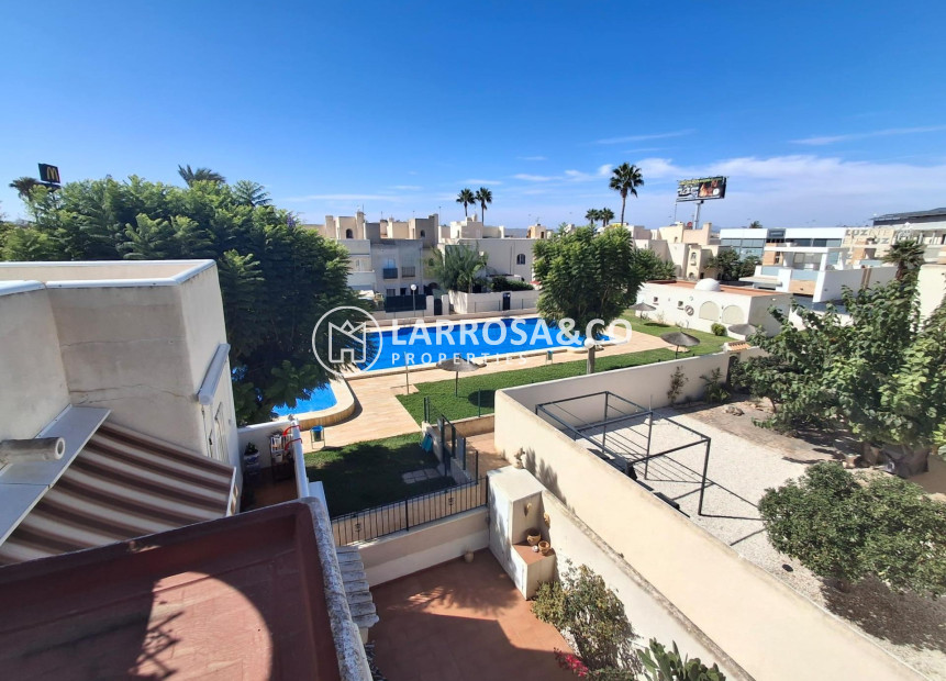 A Vendre - Bungalow - Torrevieja - Doña ines