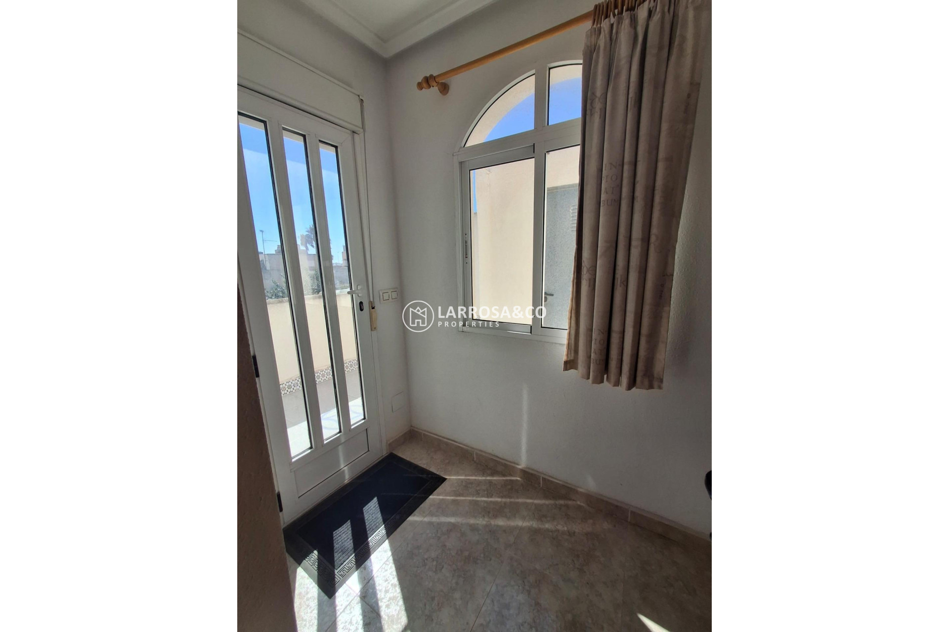 A Vendre - Bungalow - Torrevieja - Doña ines