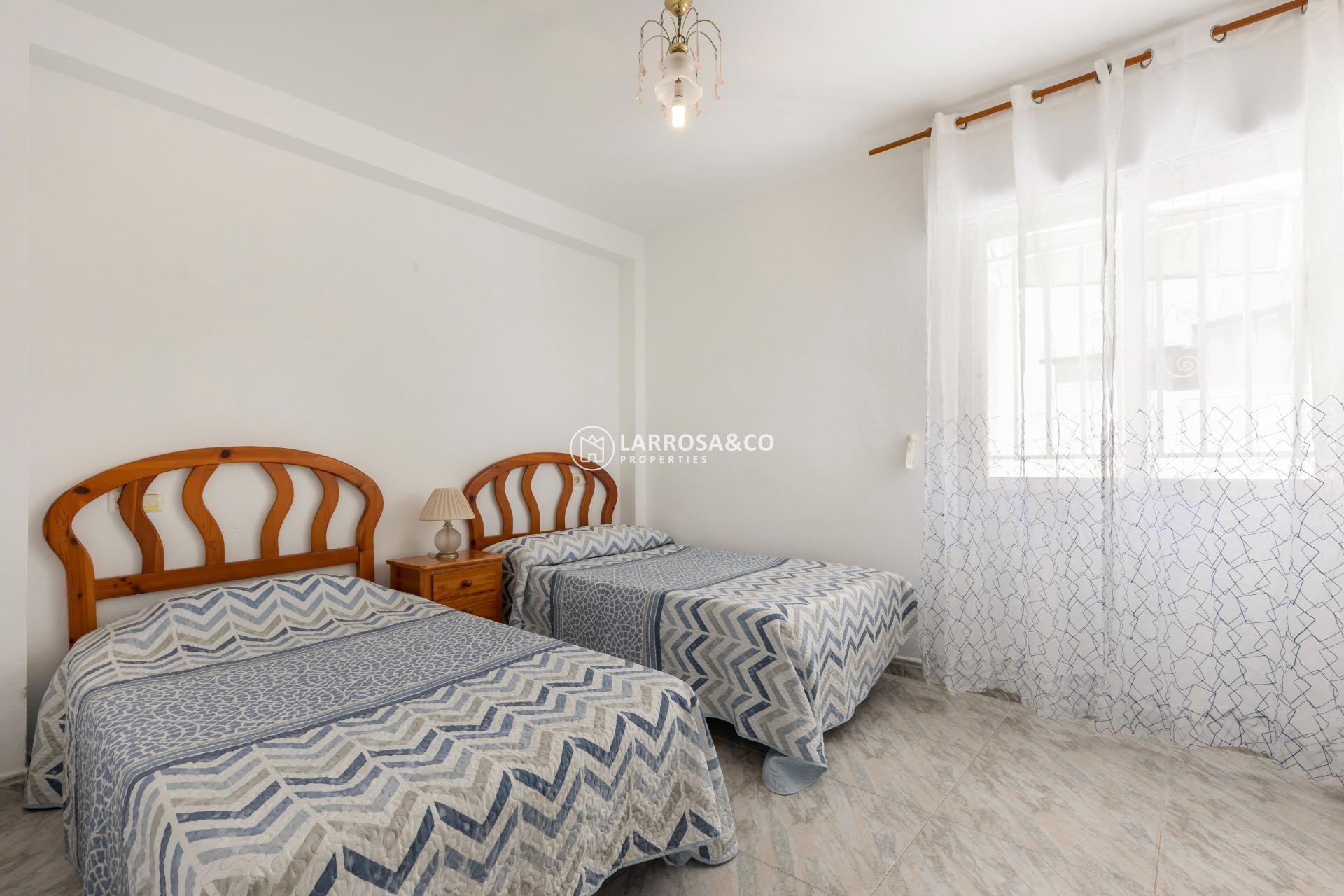 A Vendre - Bungalow - Torrevieja - Doña ines