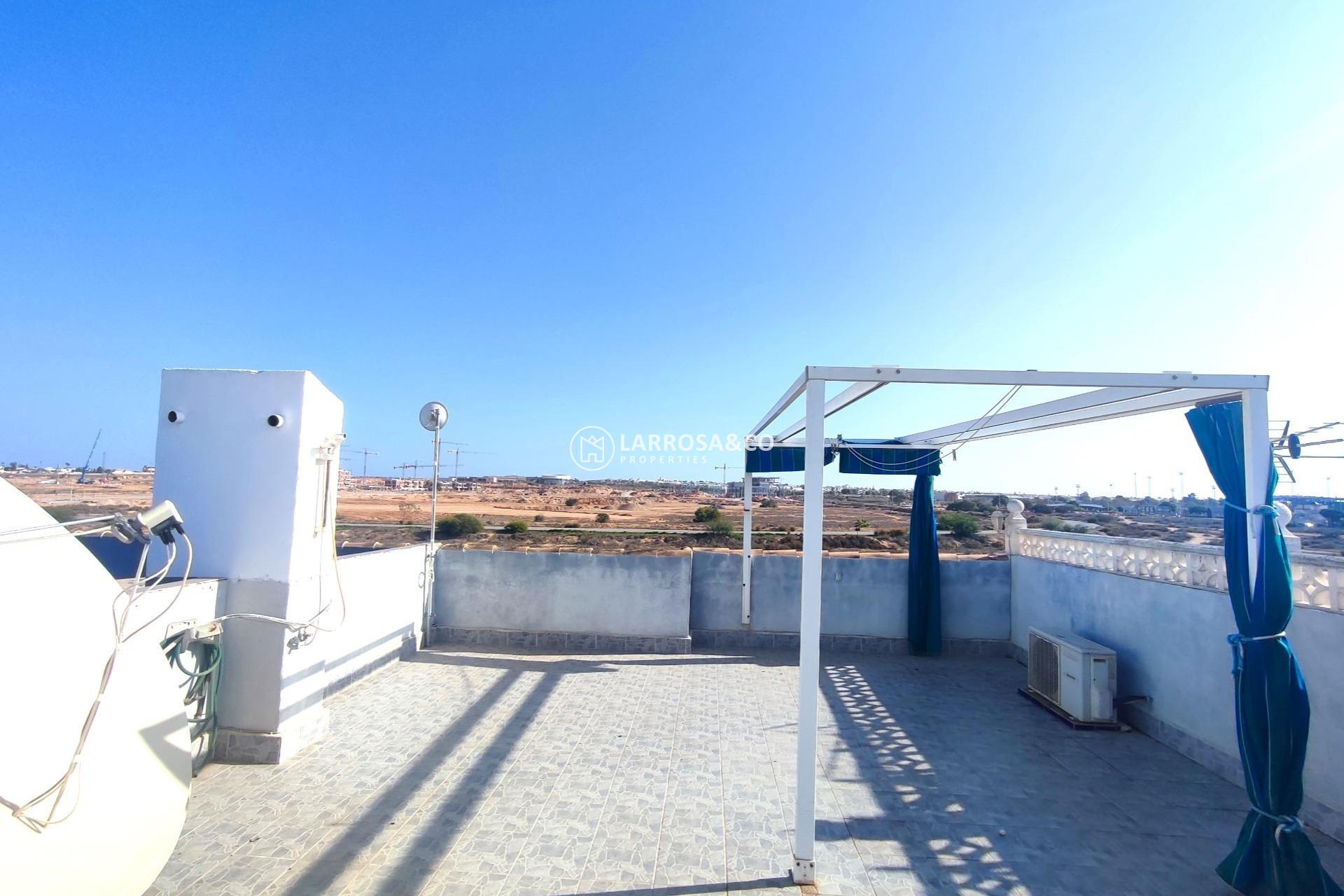 A Vendre - Bungalow - Torrevieja - Doña ines