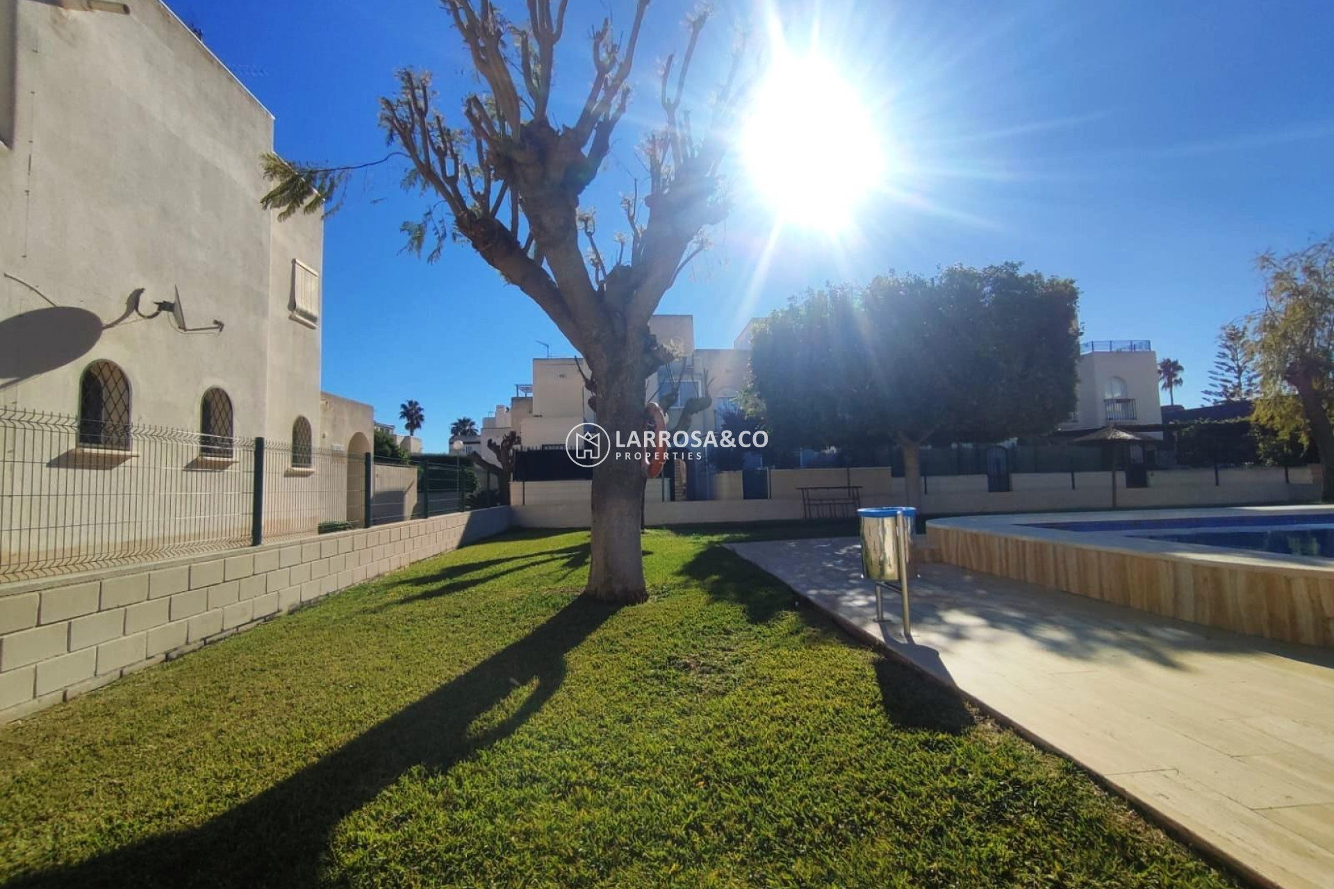 A Vendre - Bungalow - Torrevieja - Doña ines