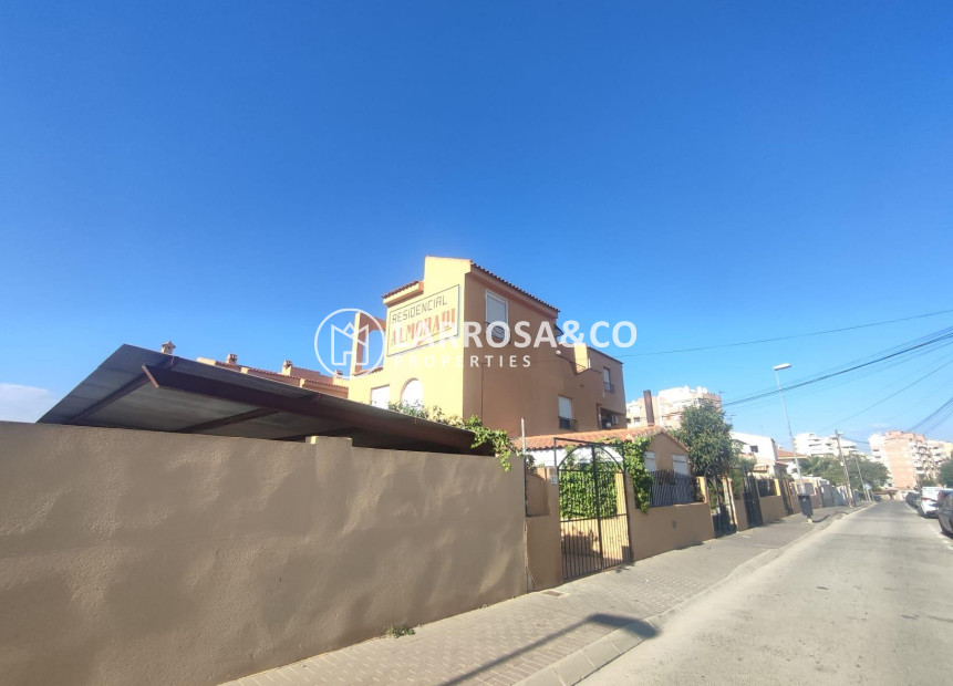A Vendre - Bungalow - Torrevieja - Nueva Torrevieja