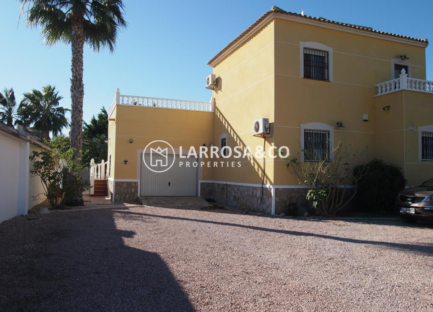 A Vendre -  - Catral - Catral Centre