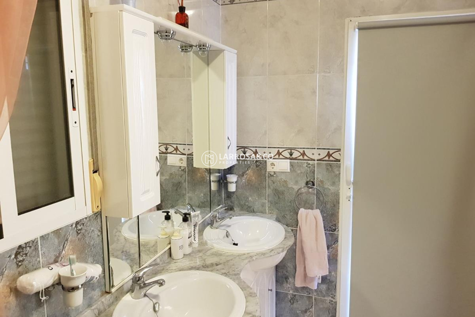 A Vendre -  - Catral - Catral Centre