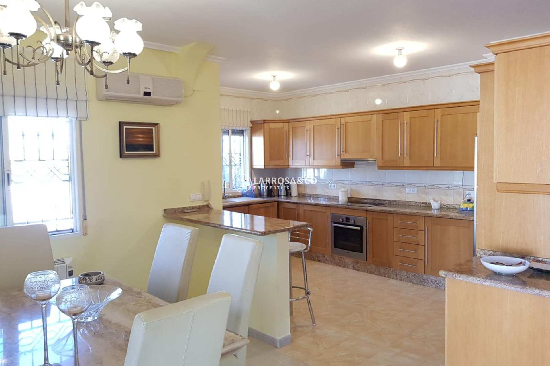 A Vendre -  - Catral - Catral Centre