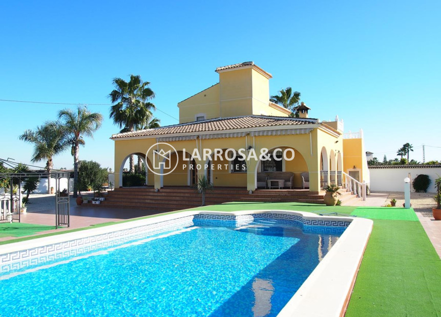 A Vendre -  - Catral - Catral Centre