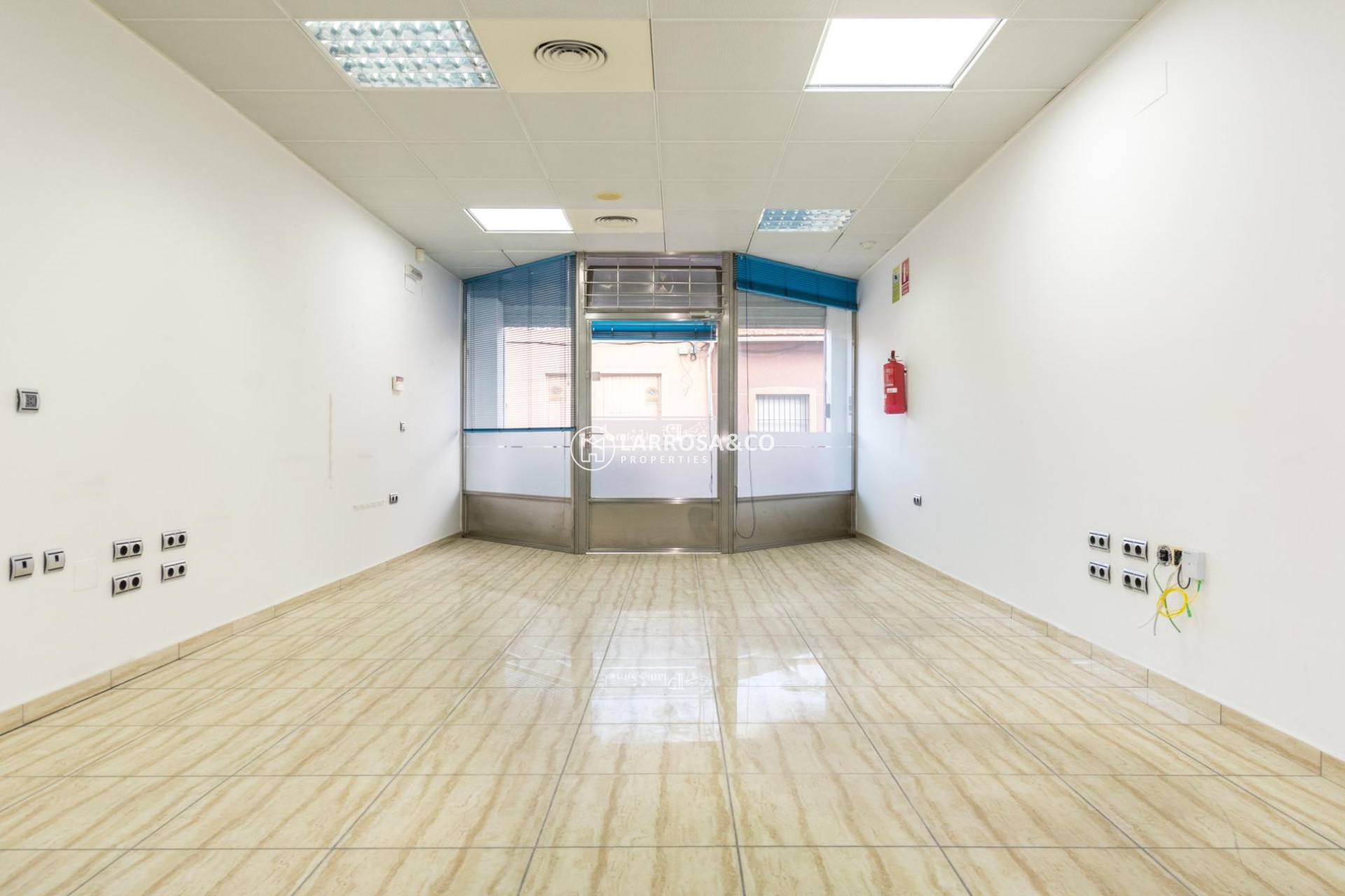 A Vendre - Commercial space - Almoradí - Centro urbano 2