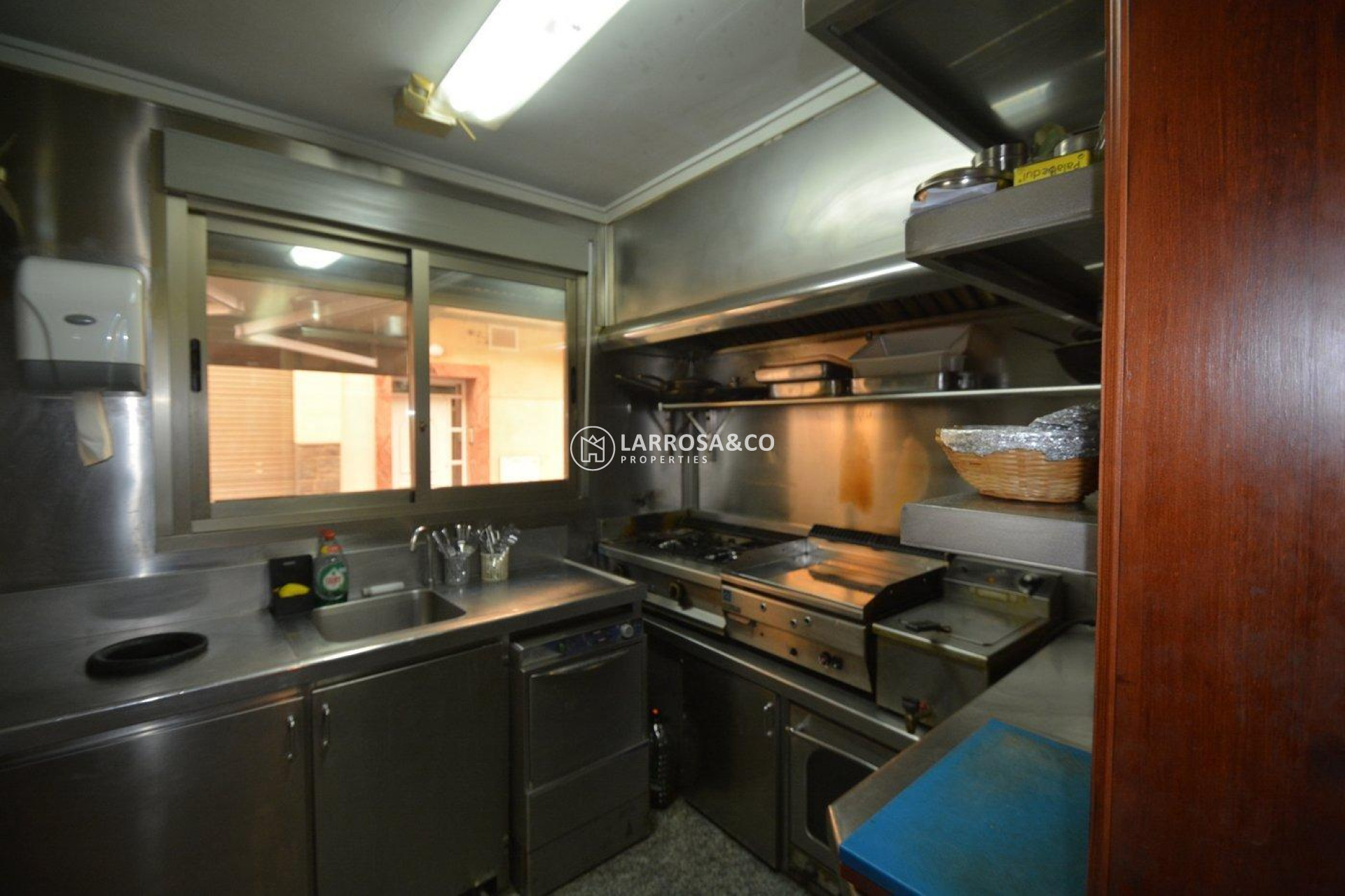 A Vendre - Commercial space - Bigastro - CENTRO