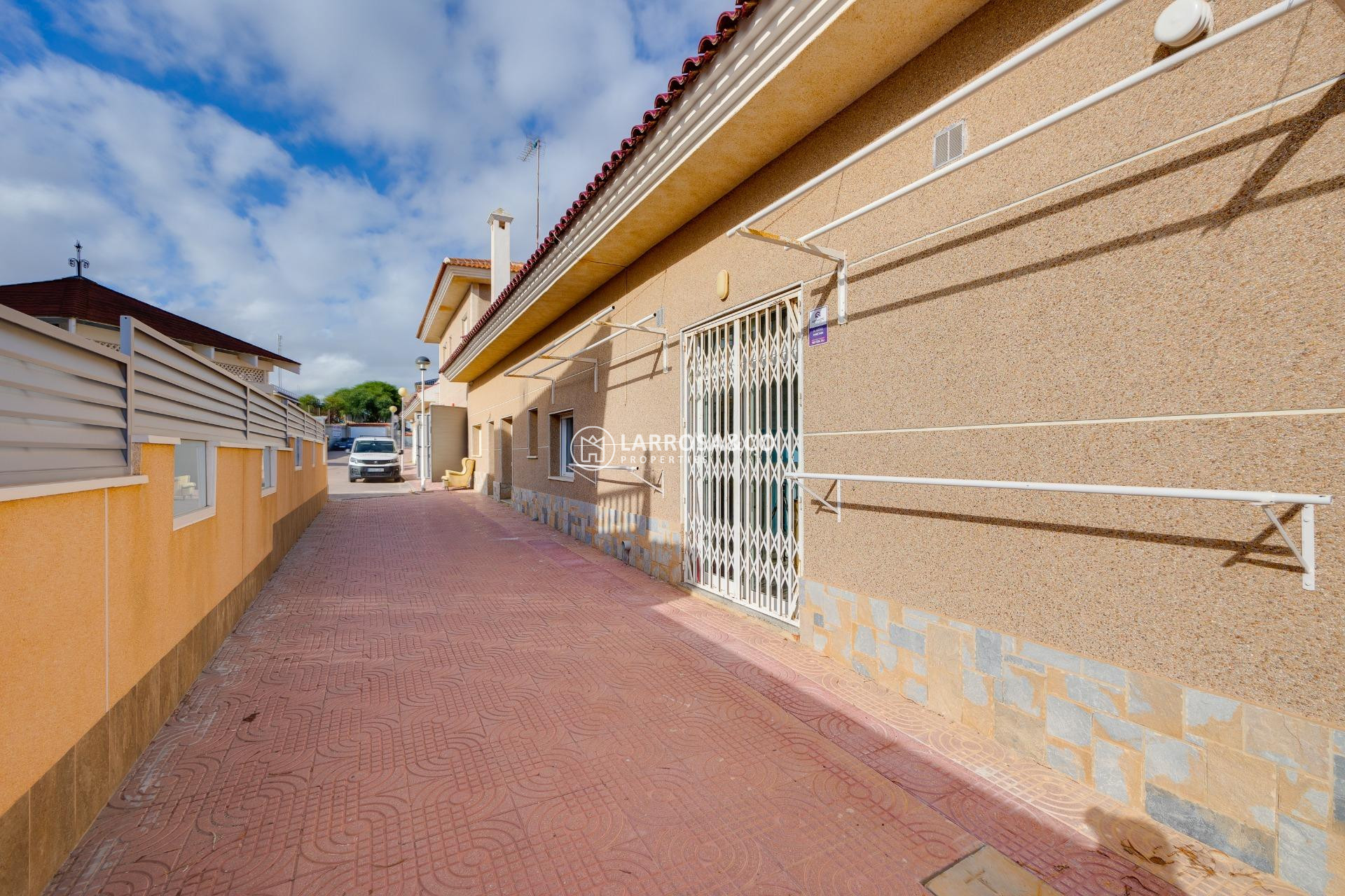 A Vendre - Commercial space - Ciudad Quesada - DOÑA PEPA