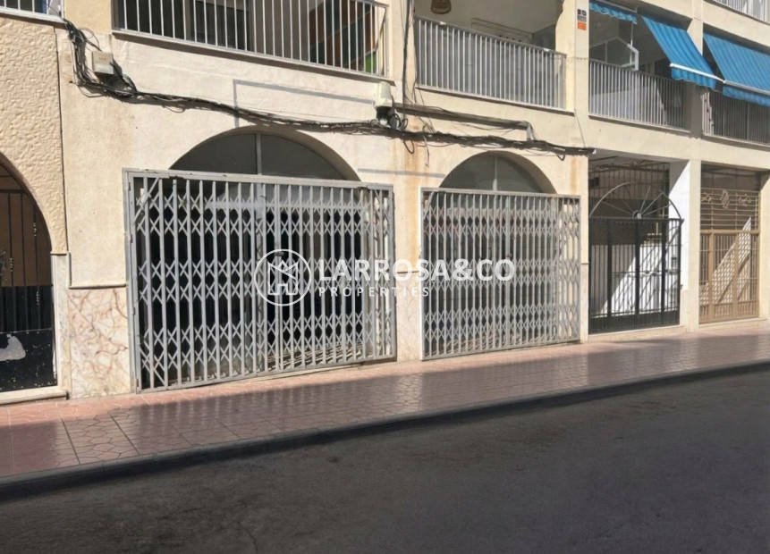 A Vendre - Commercial space - Guardamar del Segura - Cervantes