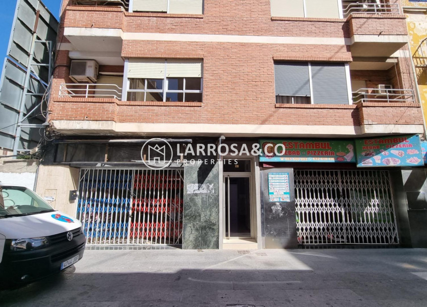 A Vendre - Commercial space - Orihuela - Zona Centro