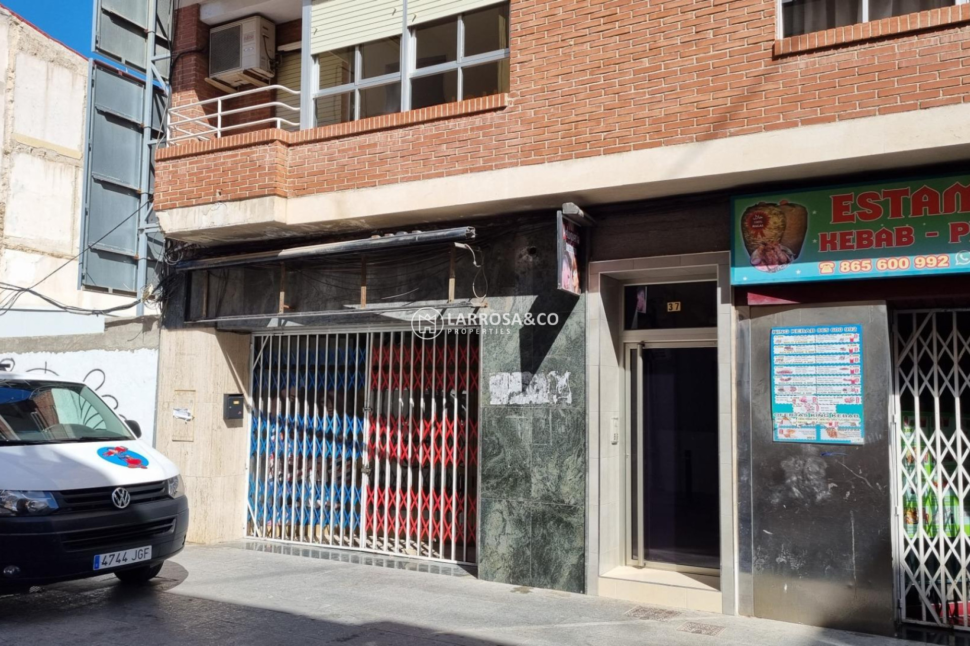 A Vendre - Commercial space - Orihuela - Zona Centro