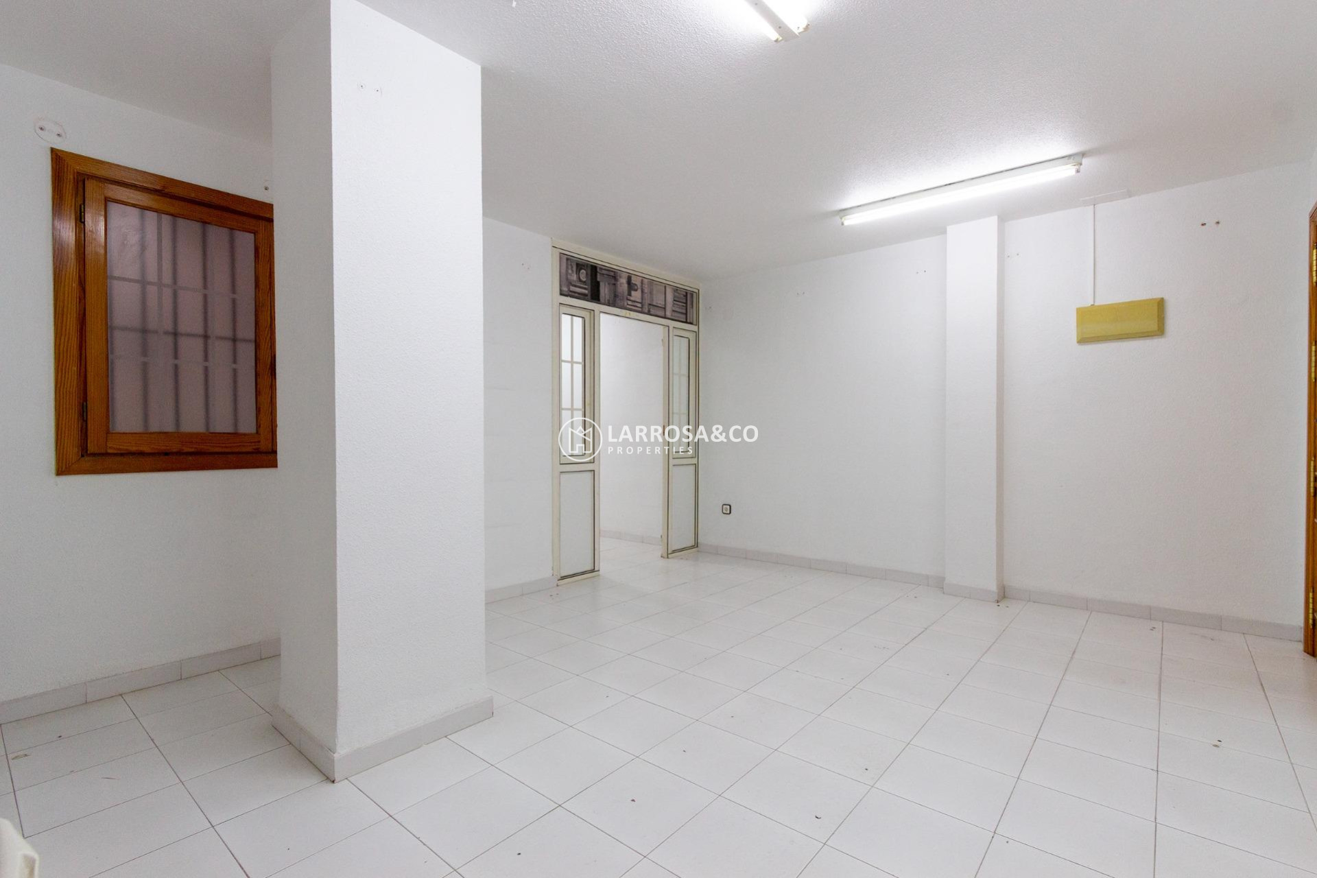 A Vendre - Commercial space - Orihuela - Zona Centro