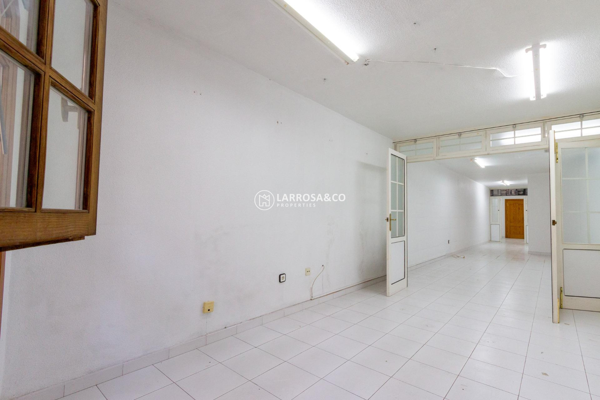 A Vendre - Commercial space - Orihuela - Zona Centro