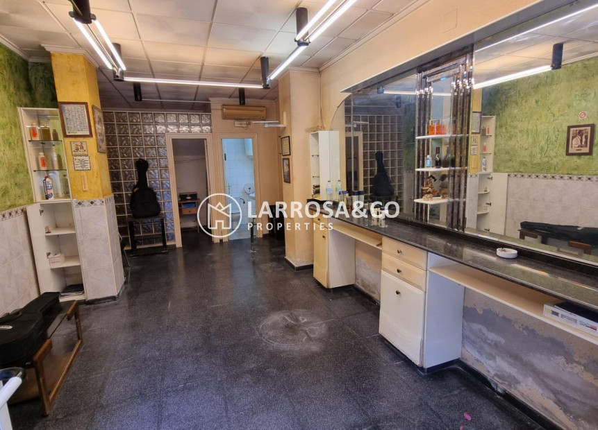 A Vendre - Commercial space - Orihuela - Zona Centro