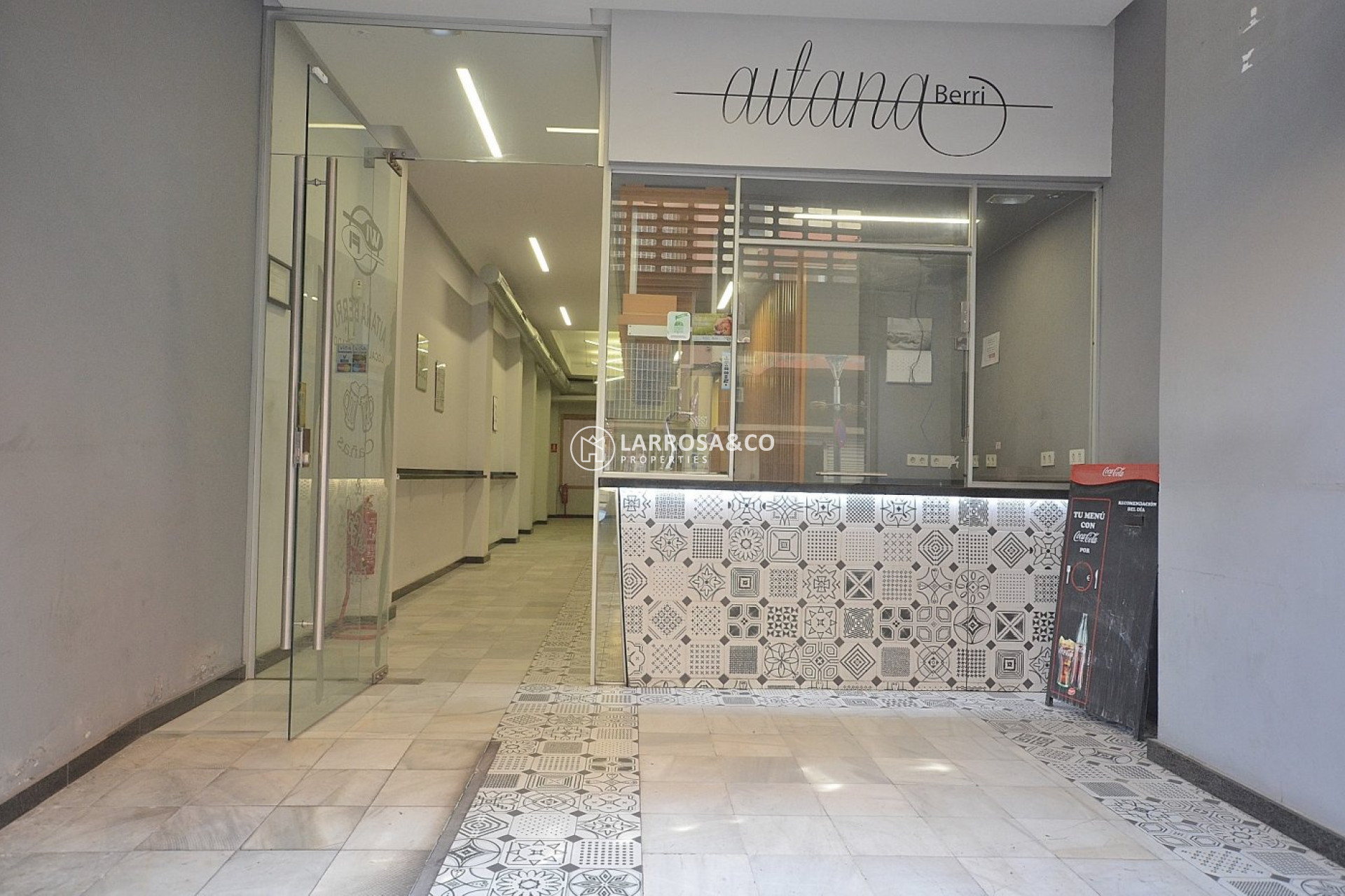 A Vendre - Commercial space - Torrevieja - Centro