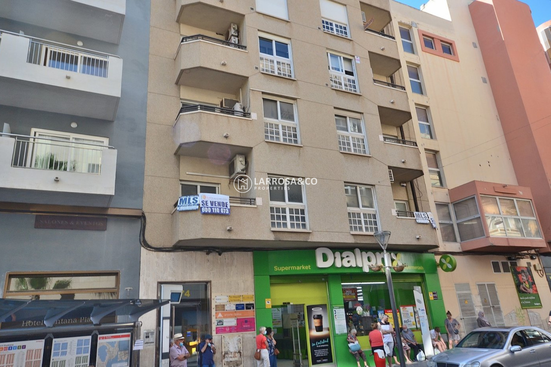 A Vendre - Commercial space - Torrevieja - Centro