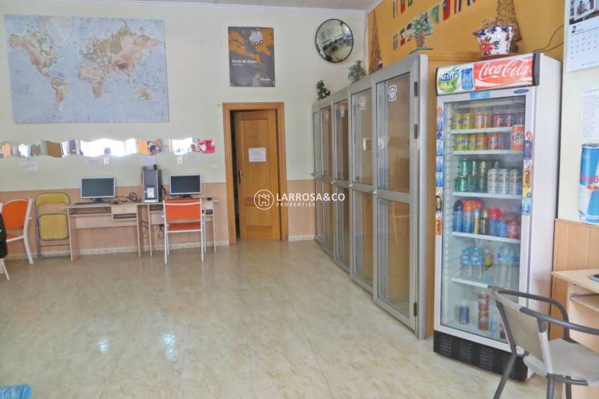 A Vendre - Commercial space - Torrevieja - Centro