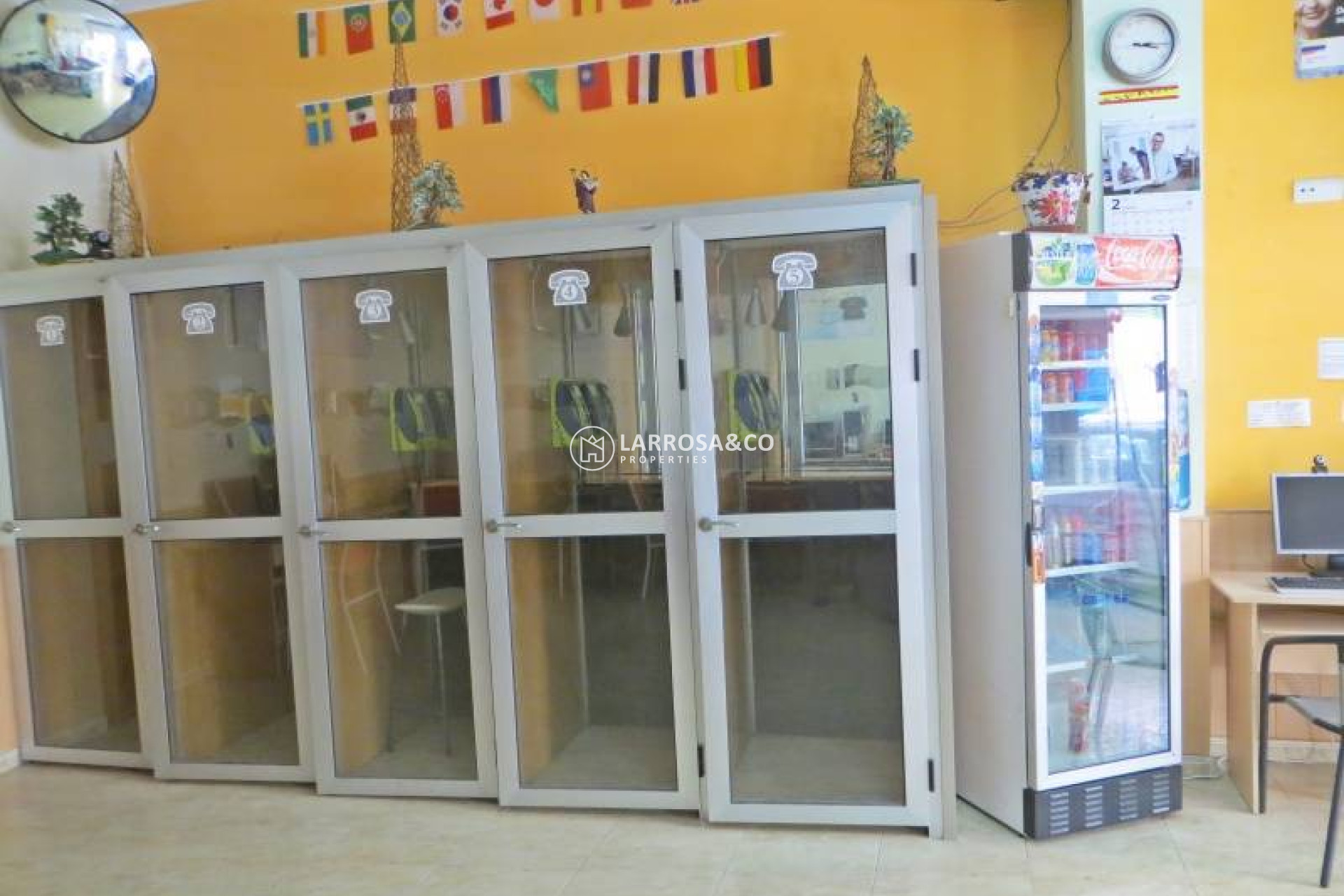 A Vendre - Commercial space - Torrevieja - Centro