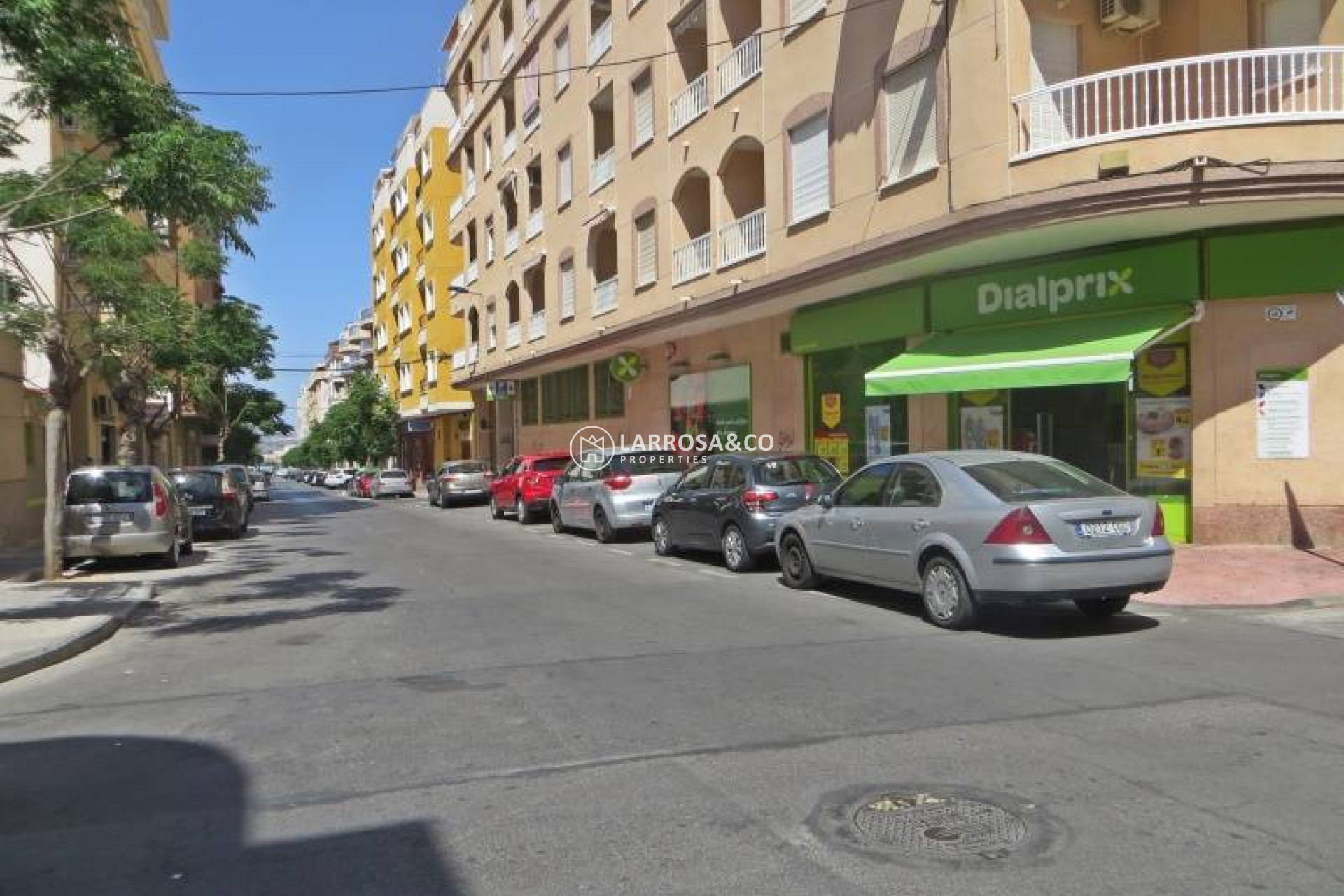 A Vendre - Commercial space - Torrevieja - Centro