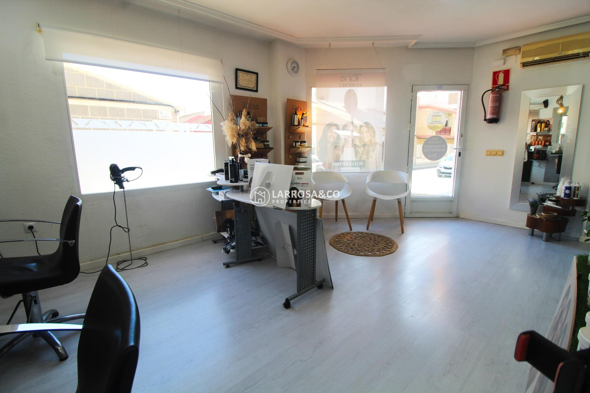 A Vendre - Commercial space - Torrevieja - Centro