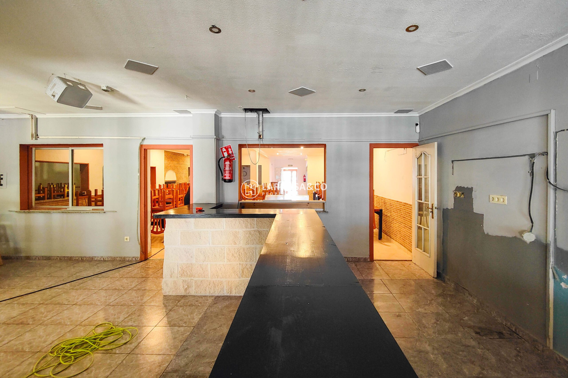 A Vendre - Commercial space - Torrevieja - Costa Blanca