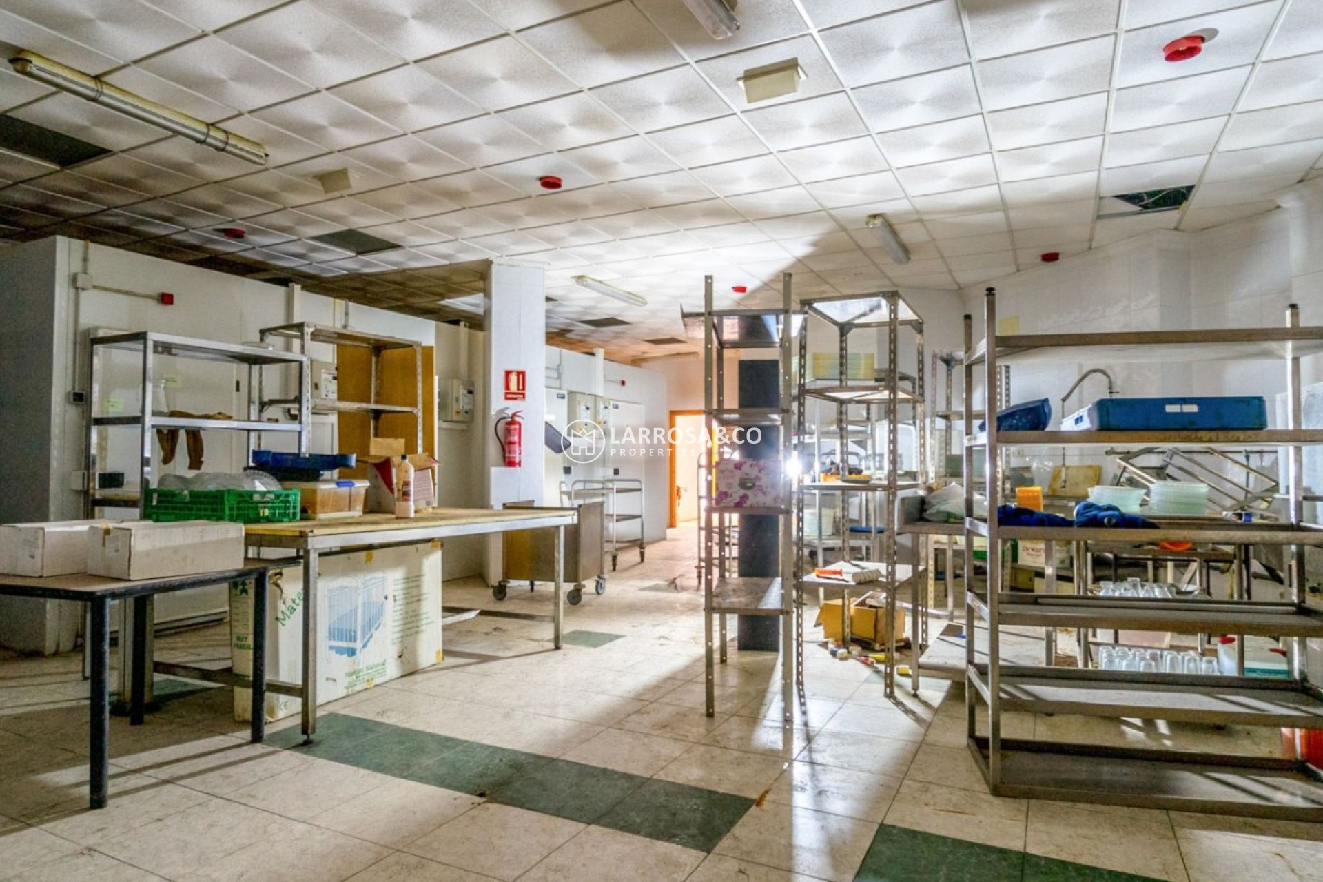 A Vendre - Commercial space - Torrevieja - Costa Blanca