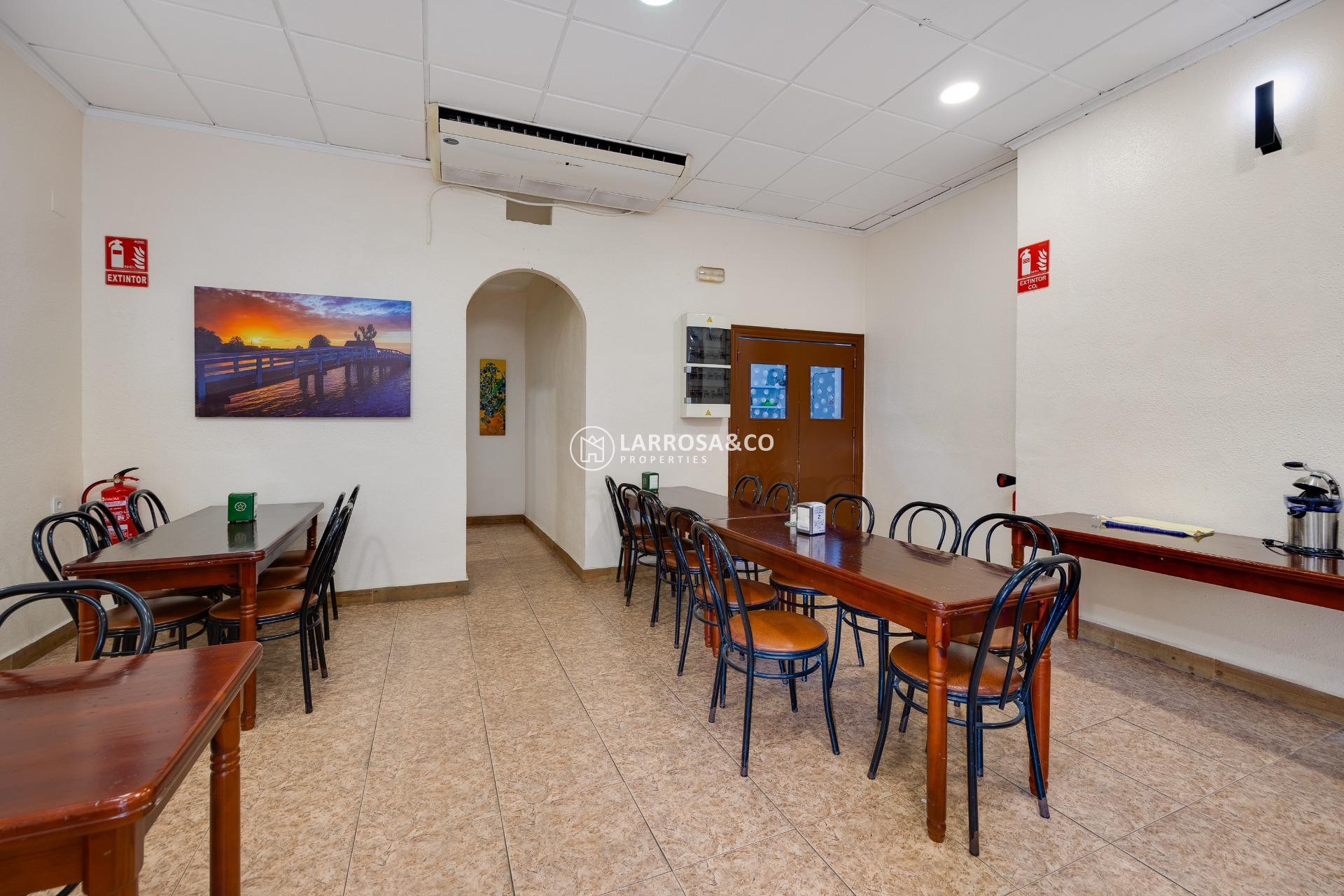 A Vendre - Commercial space - Torrevieja - Estacion de autobuses