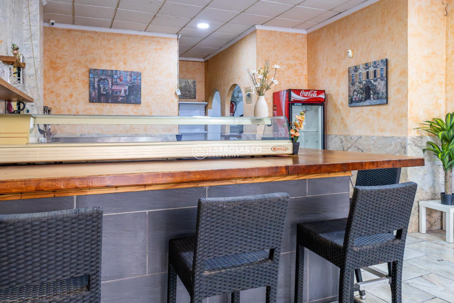 A Vendre - Commercial space - Torrevieja - Estacion de autobuses