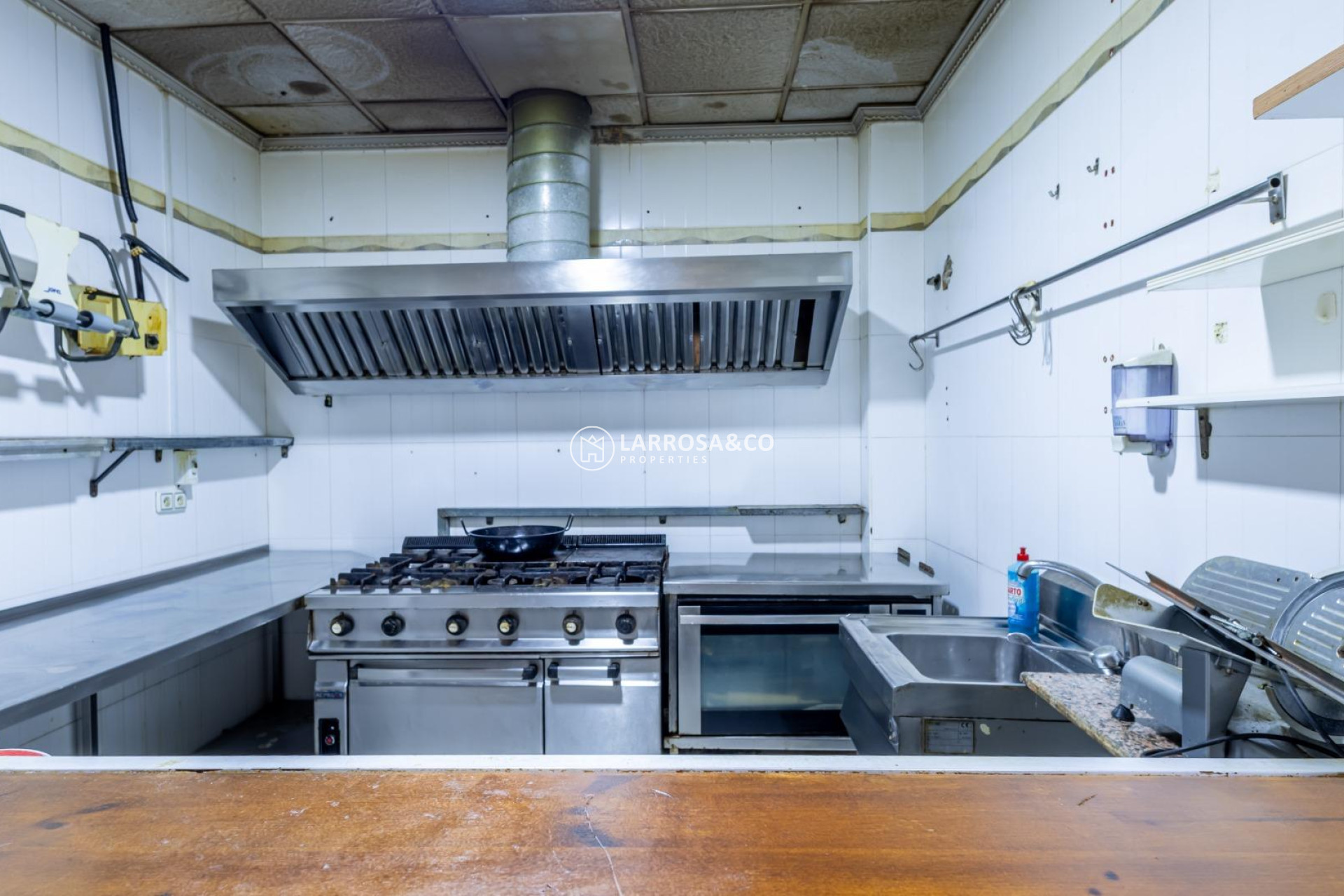 A Vendre - Commercial space - Torrevieja - Estacion de autobuses