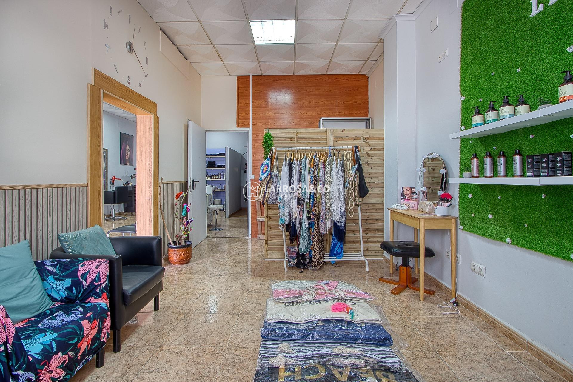 A Vendre - Commercial space - Torrevieja - La Mata