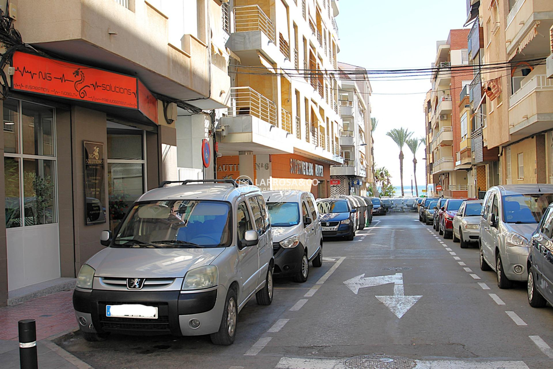 A Vendre - Commercial space - Torrevieja - Las Piscinas Naturales