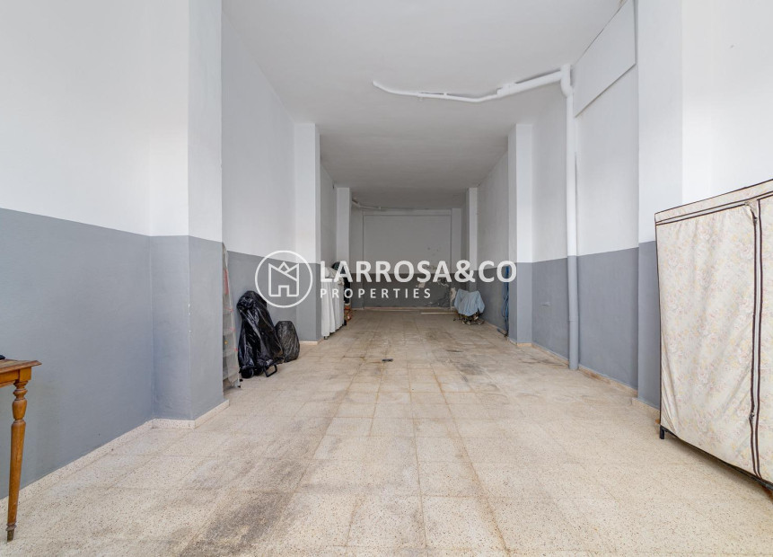 A Vendre - Commercial space - Torrevieja - Playa del cura