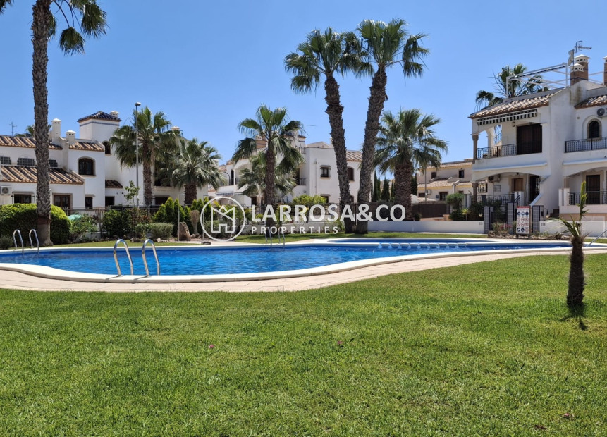 A Vendre - Duplex / Two-storey apartment - Orihuela costa - Villamartin 