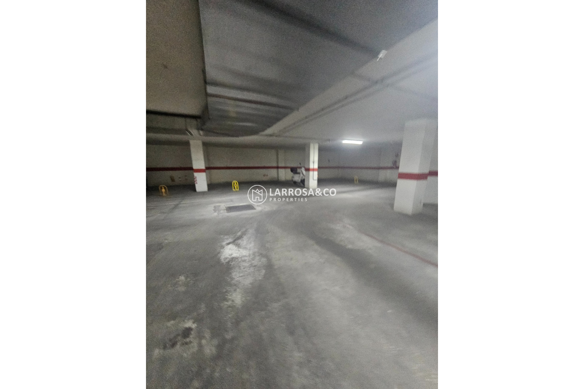 A Vendre - Garage - Guardamar del Segura - CERVANTES-PLAYA