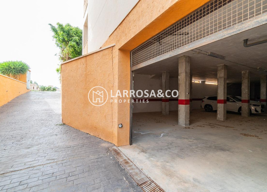 A Vendre - Garage - Orihuela costa - Montezenia