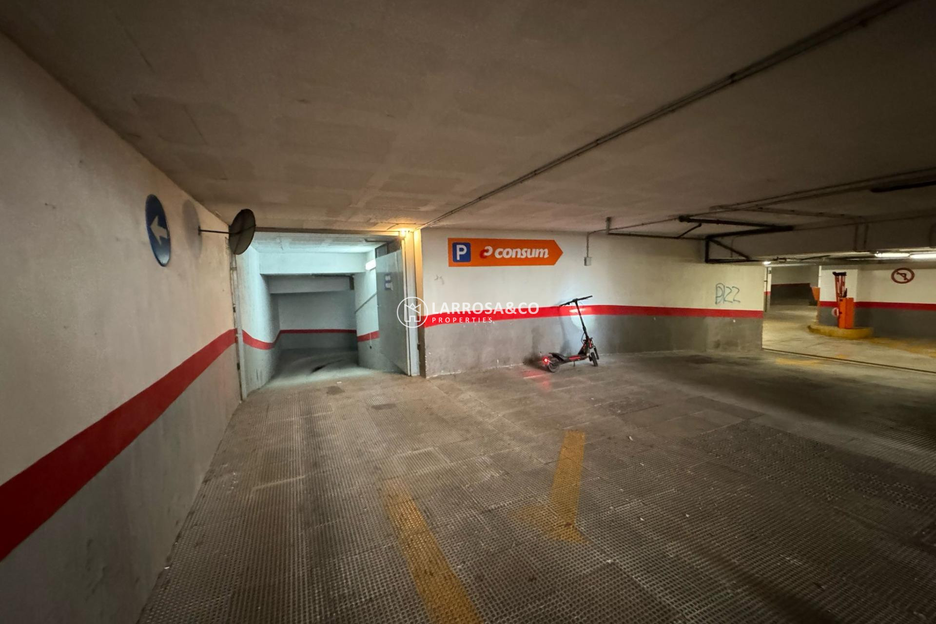 A Vendre - Garage - Torrevieja - Centro