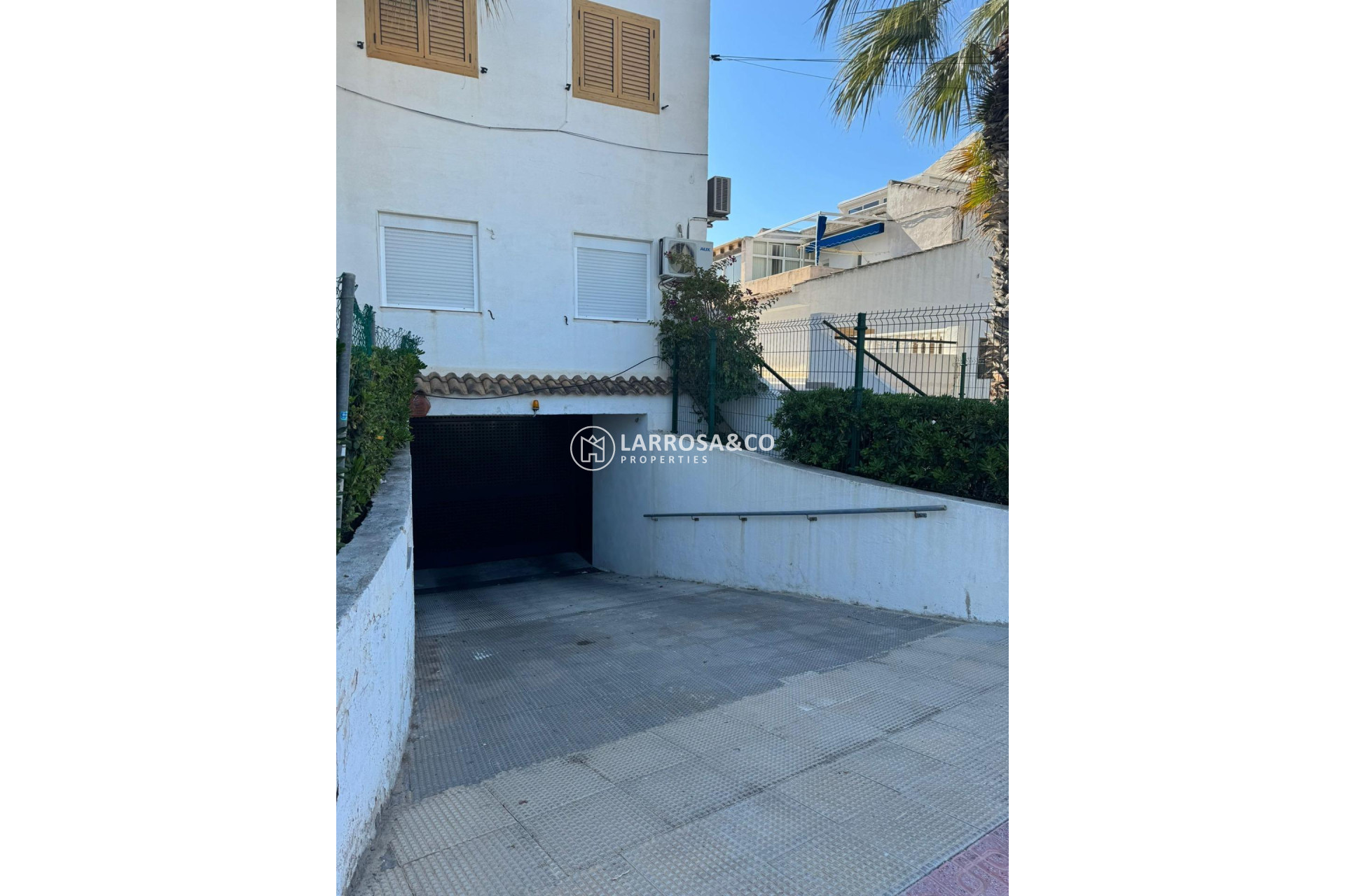 A Vendre - Garage - Torrevieja - Los Frutales