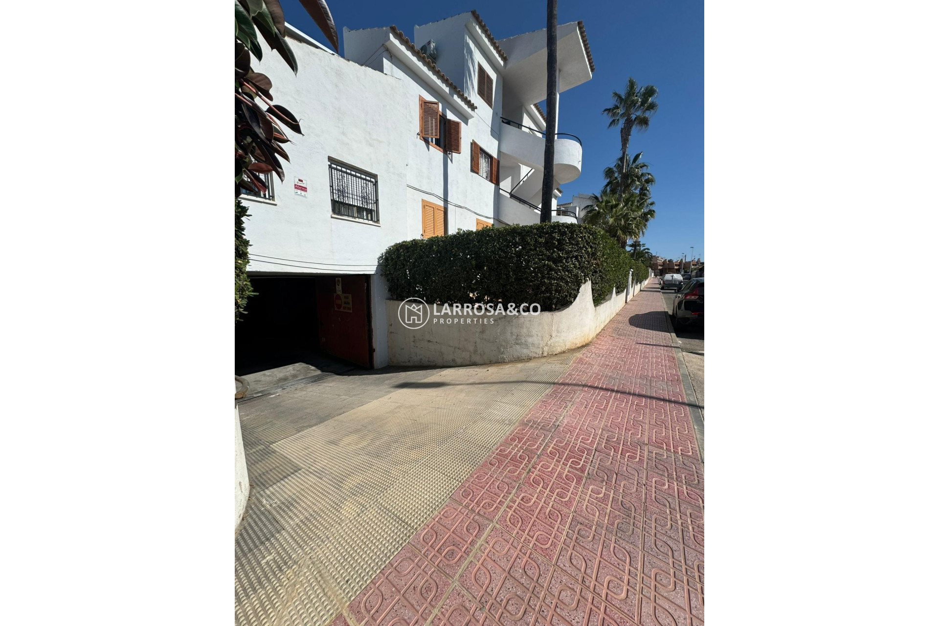 A Vendre - Garage - Torrevieja - Los Frutales