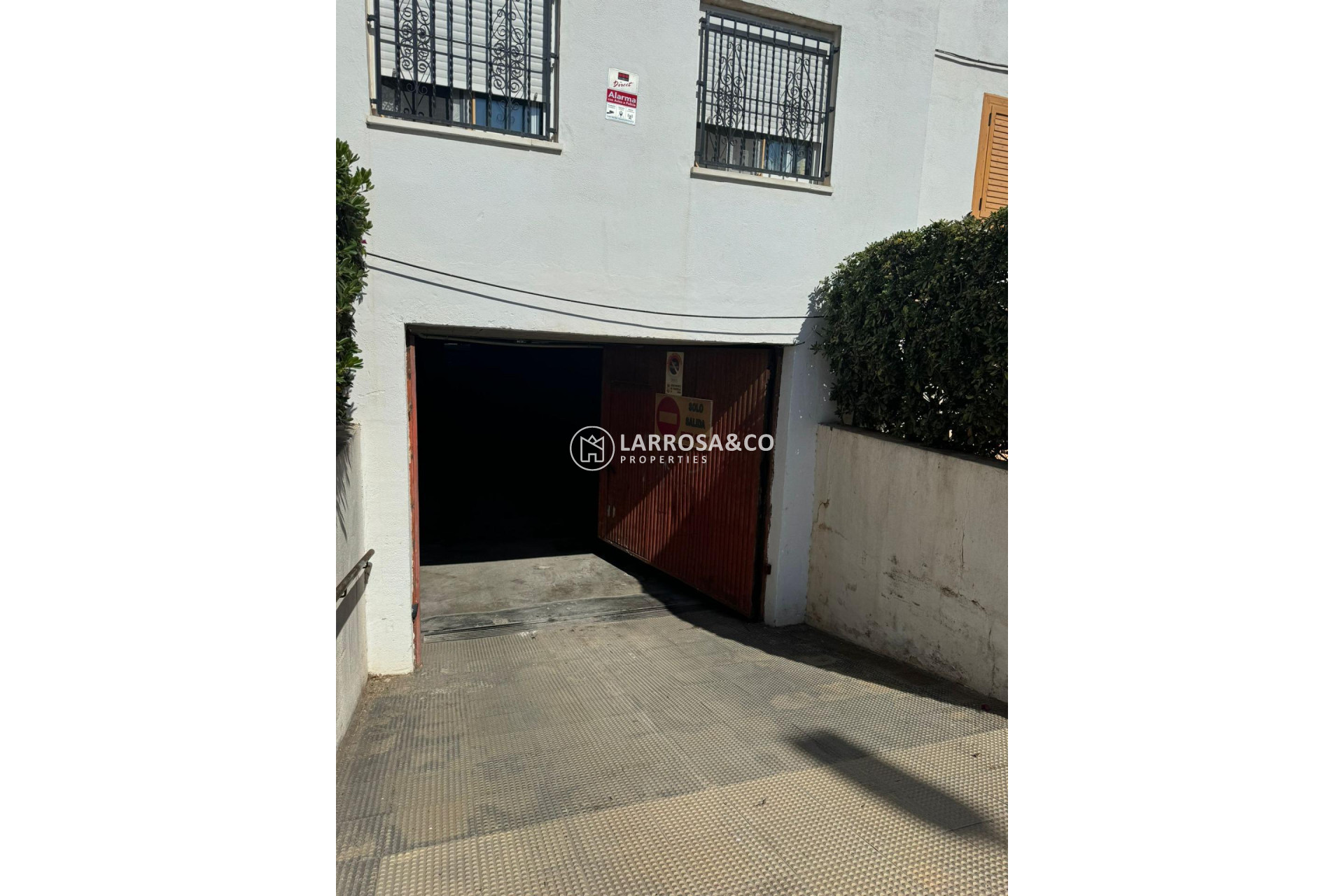 A Vendre - Garage - Torrevieja - Los Frutales