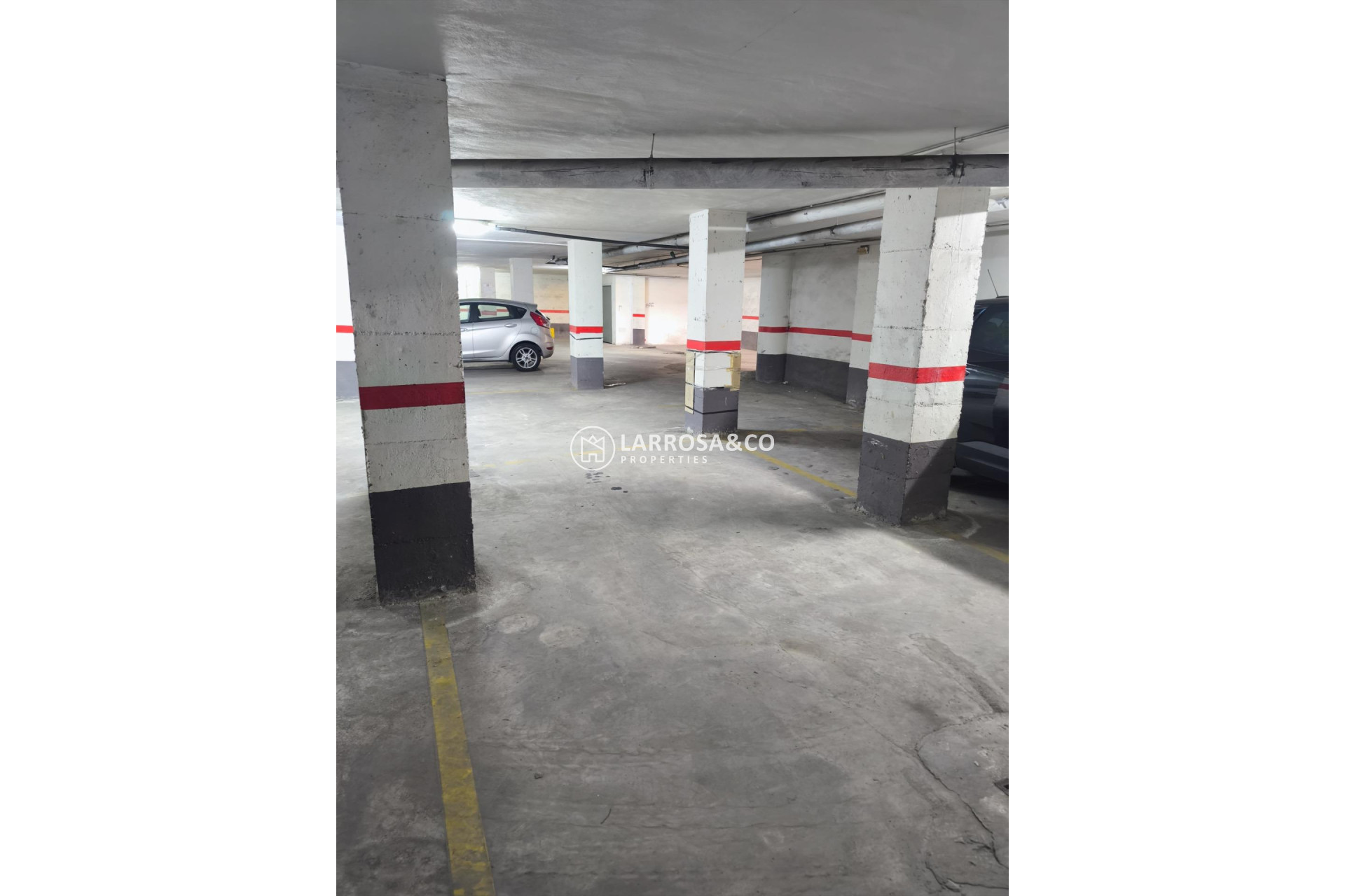 A Vendre - Garage - Torrevieja - Los Locos Beach