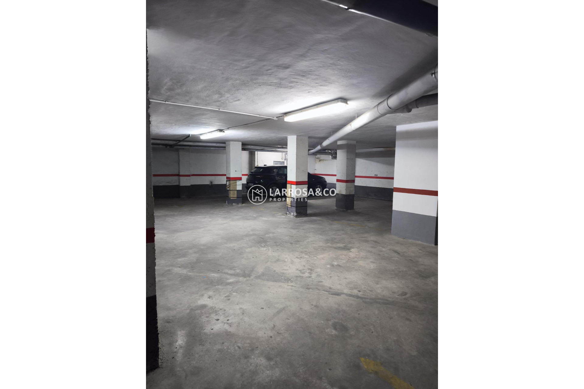 A Vendre - Garage - Torrevieja - Los Locos Beach