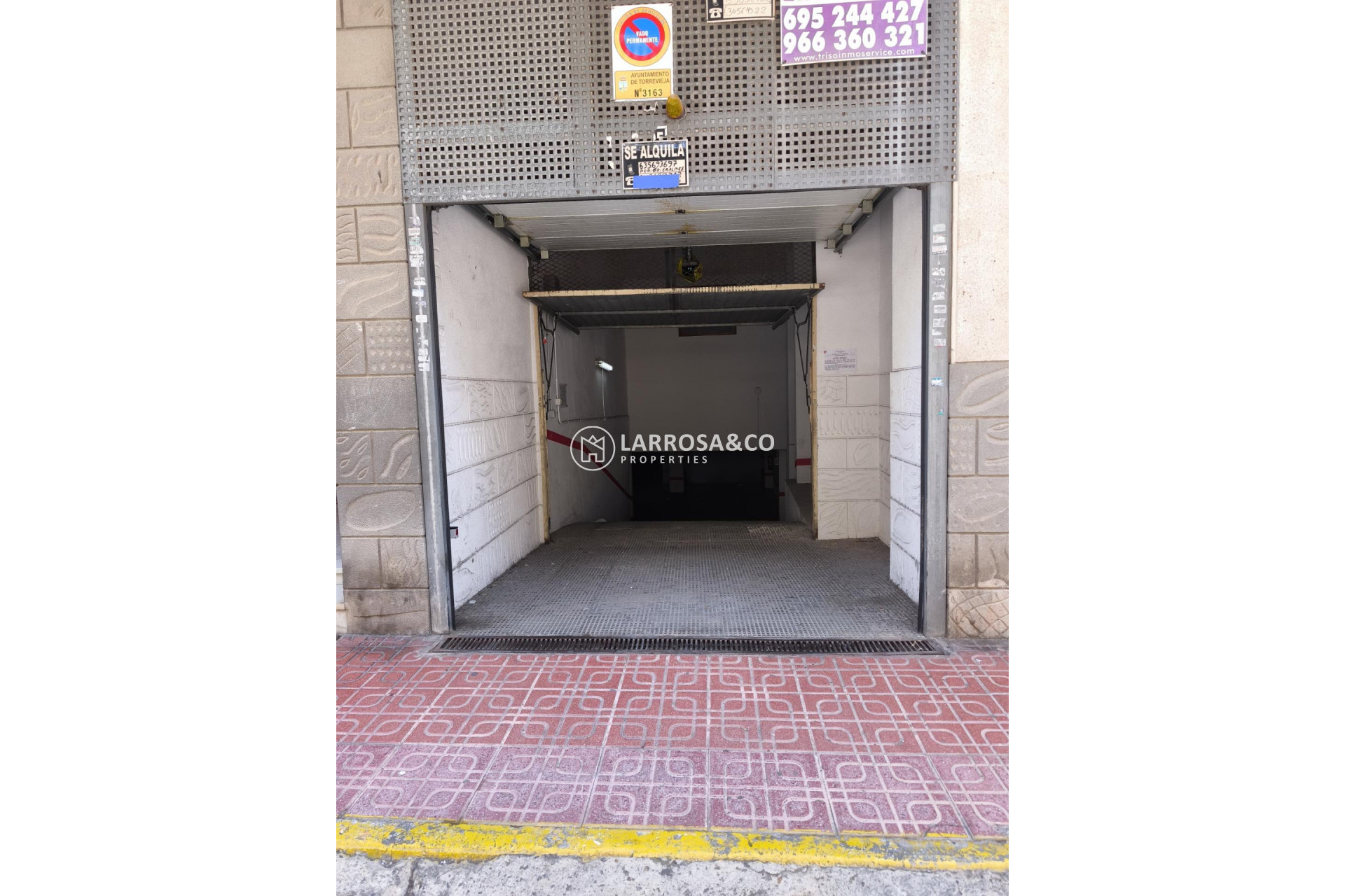 A Vendre - Garage - Torrevieja - Los Locos Beach