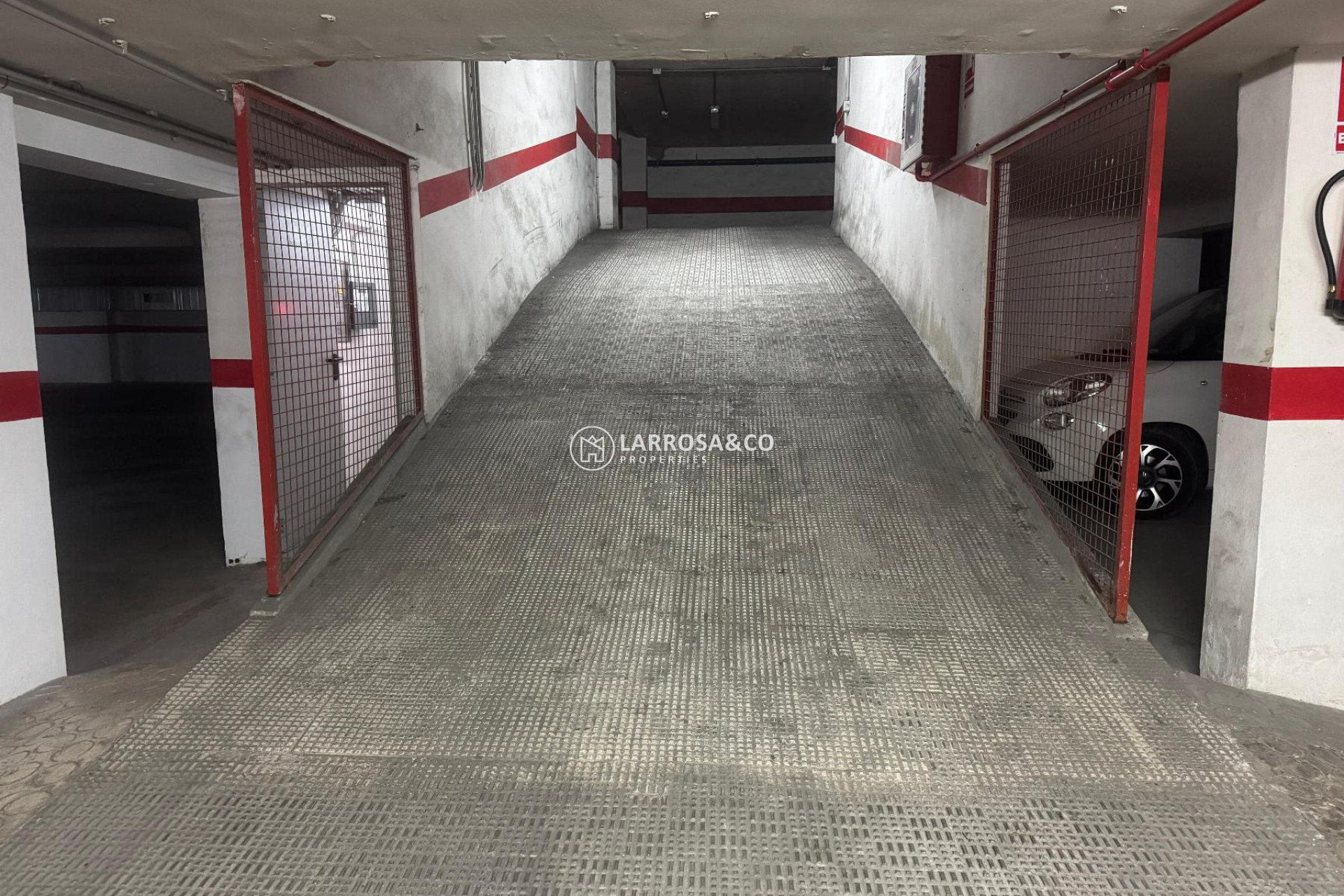 A Vendre - Garage - Torrevieja - Playa Acequion