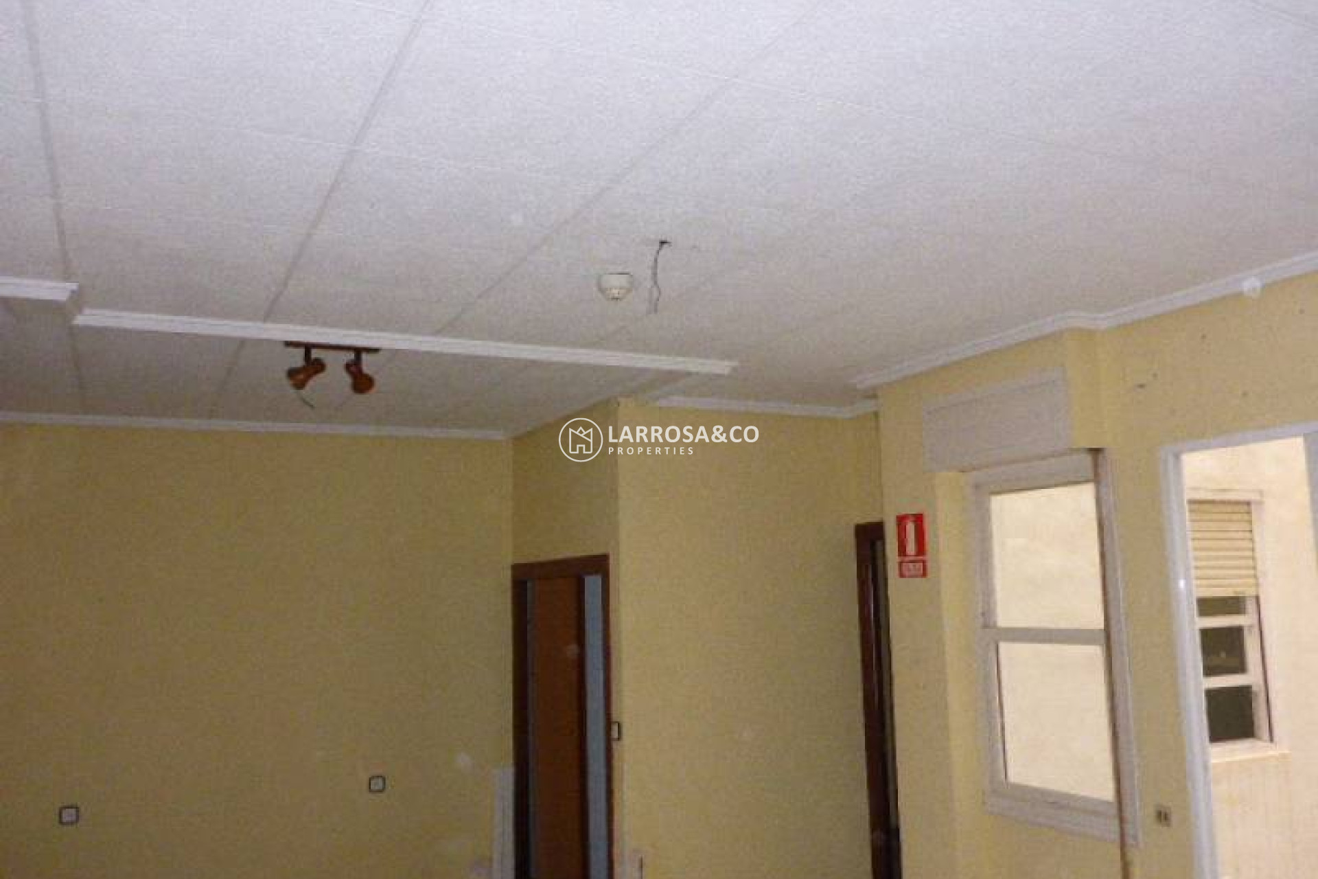 A Vendre - Ground floor apartment - Torrevieja - Centro