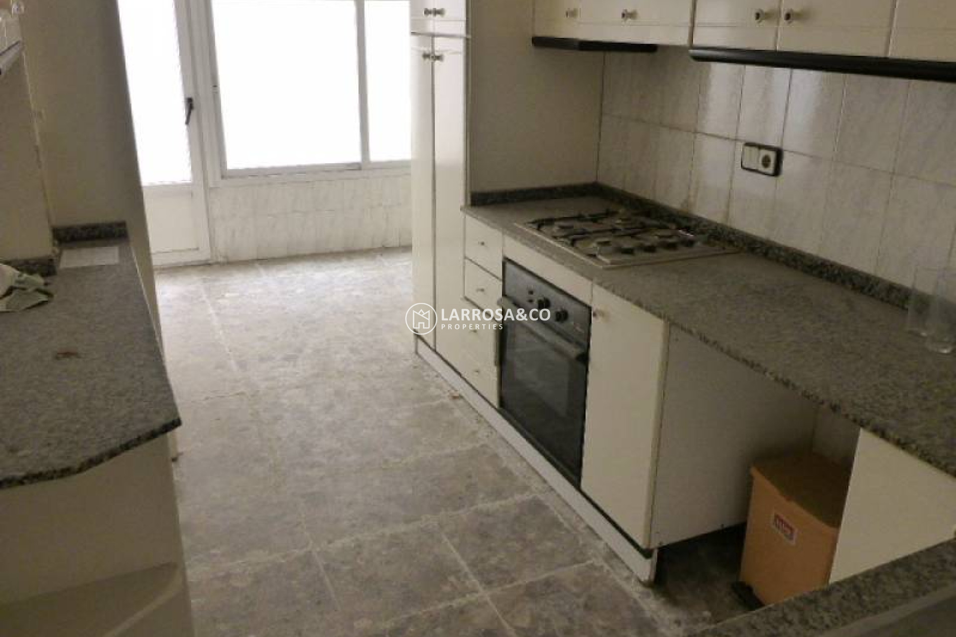 A Vendre - Ground floor apartment - Torrevieja - Centro