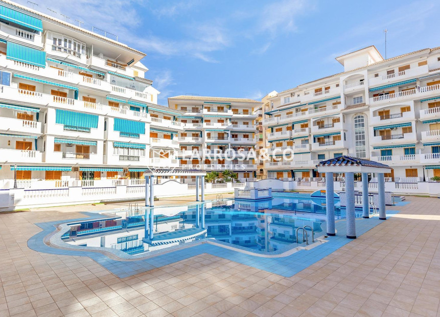 A Vendre - Ground floor apartment - Torrevieja - La Mata