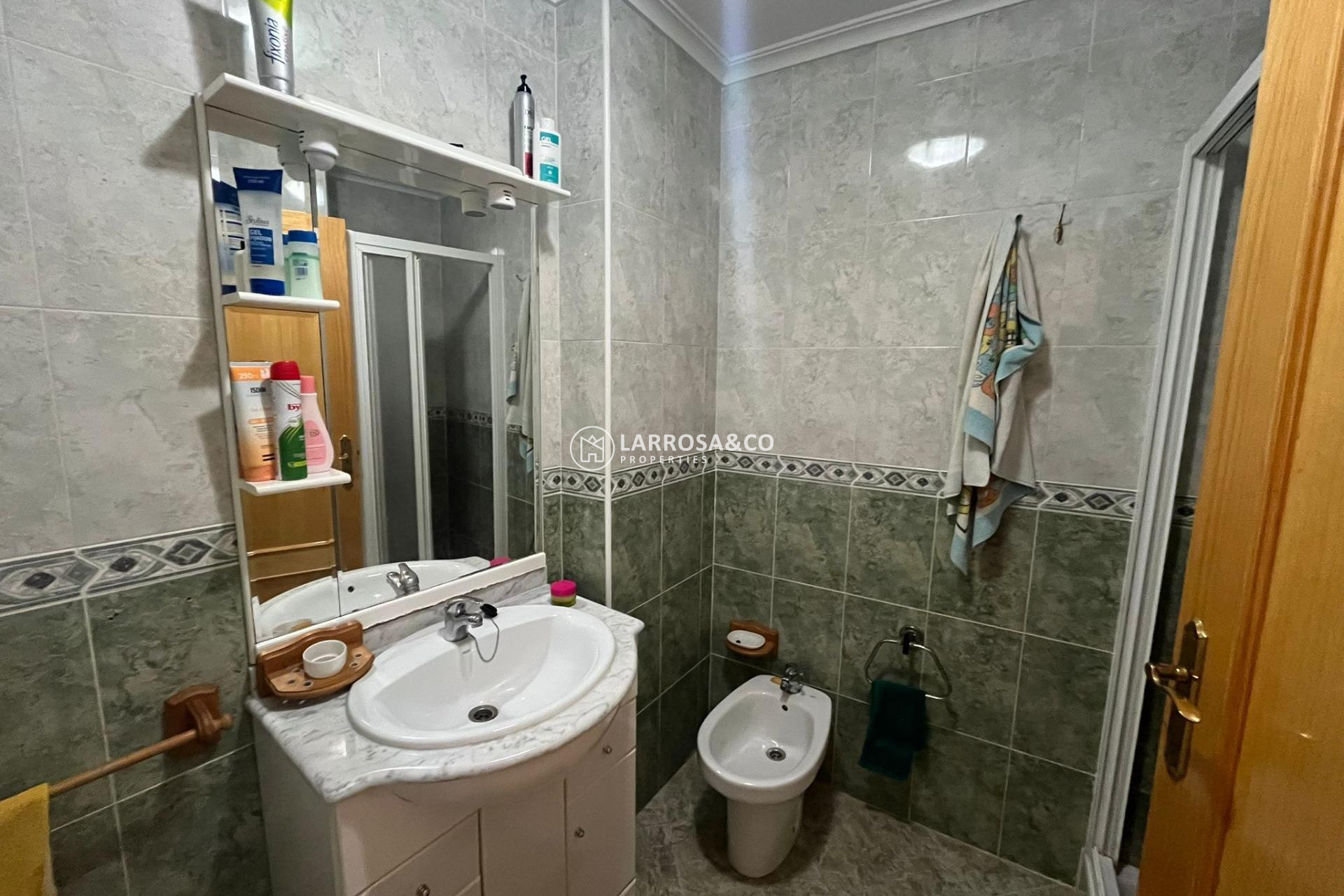 A Vendre - Ground floor apartment - Torrevieja - La Mata