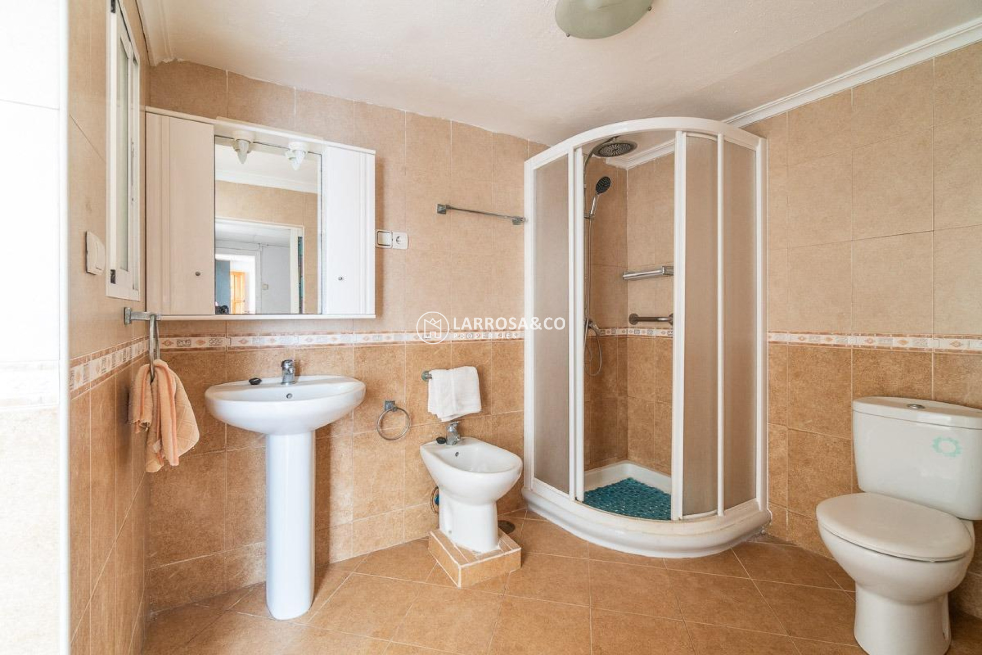 A Vendre - Ground floor apartment - Torrevieja - Playa de los Naufragos