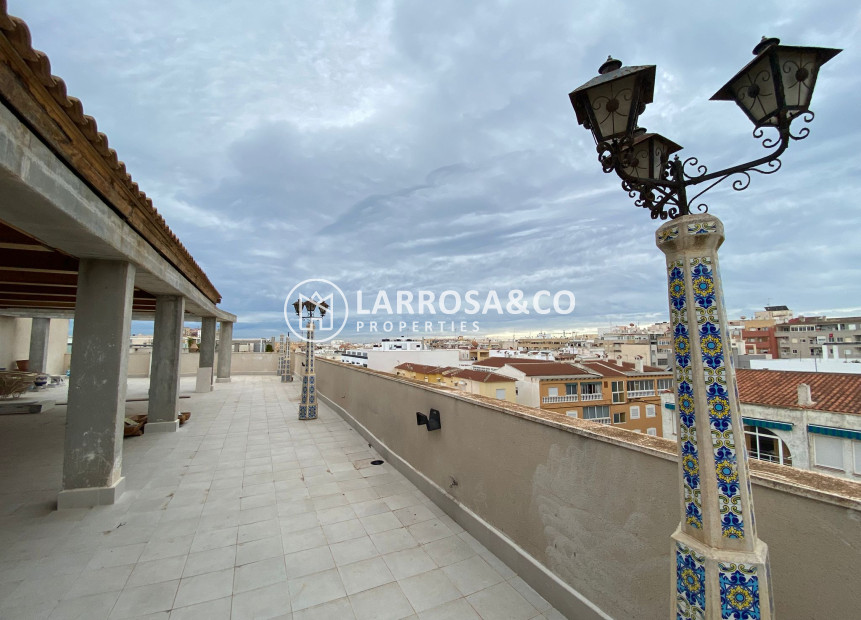 A Vendre - Penthouse  - Torrevieja - Costa Blanca